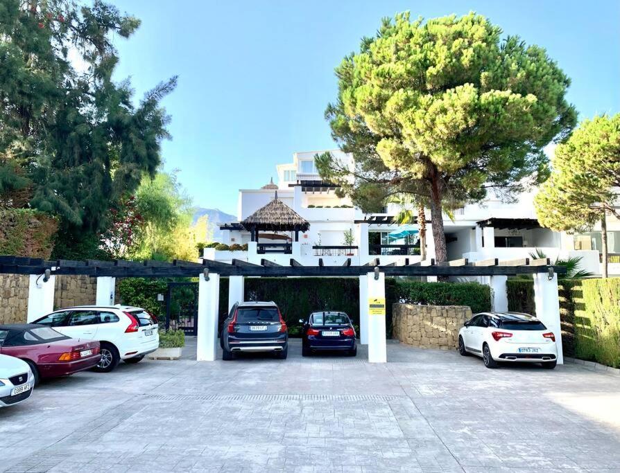 Apartment Park Club *